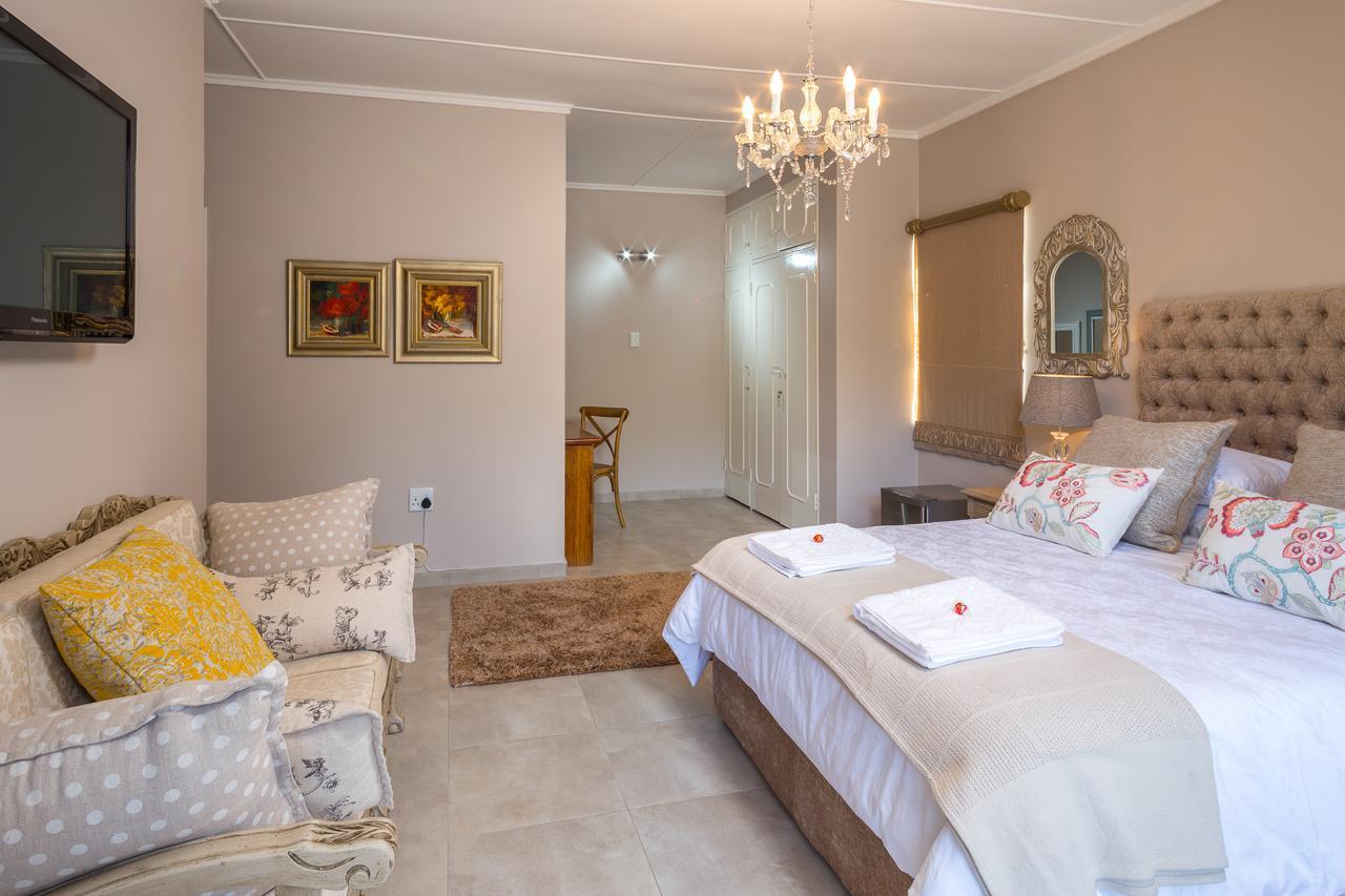 La Vida Luka - Luxury Guesthouse Pretoria-Noord Exterior foto